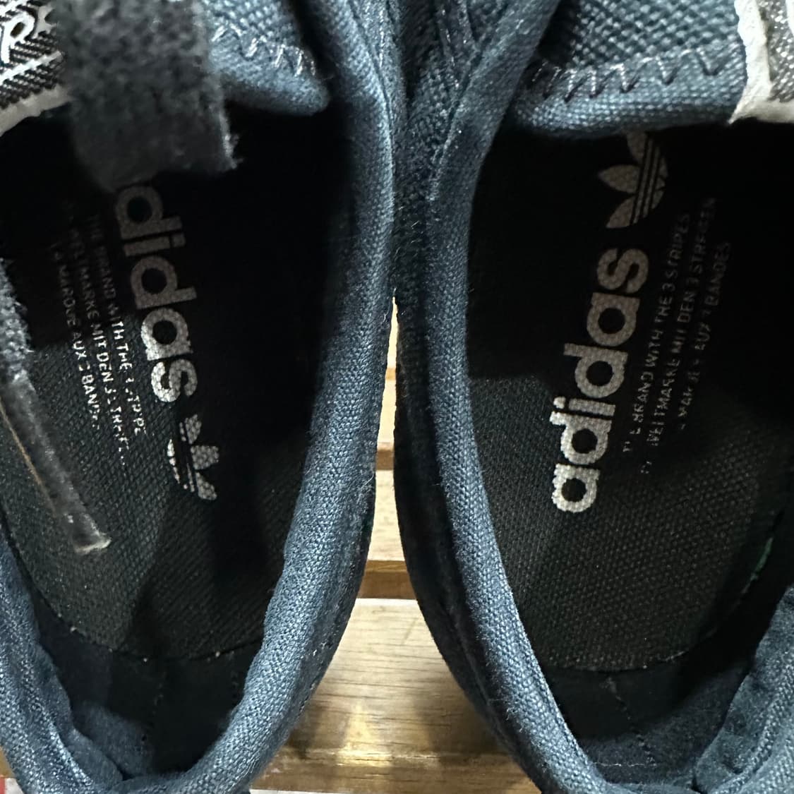 250) 아디다스 운동화 남녀공용 신발 니짜 트레포일 블랙 상품이미지8