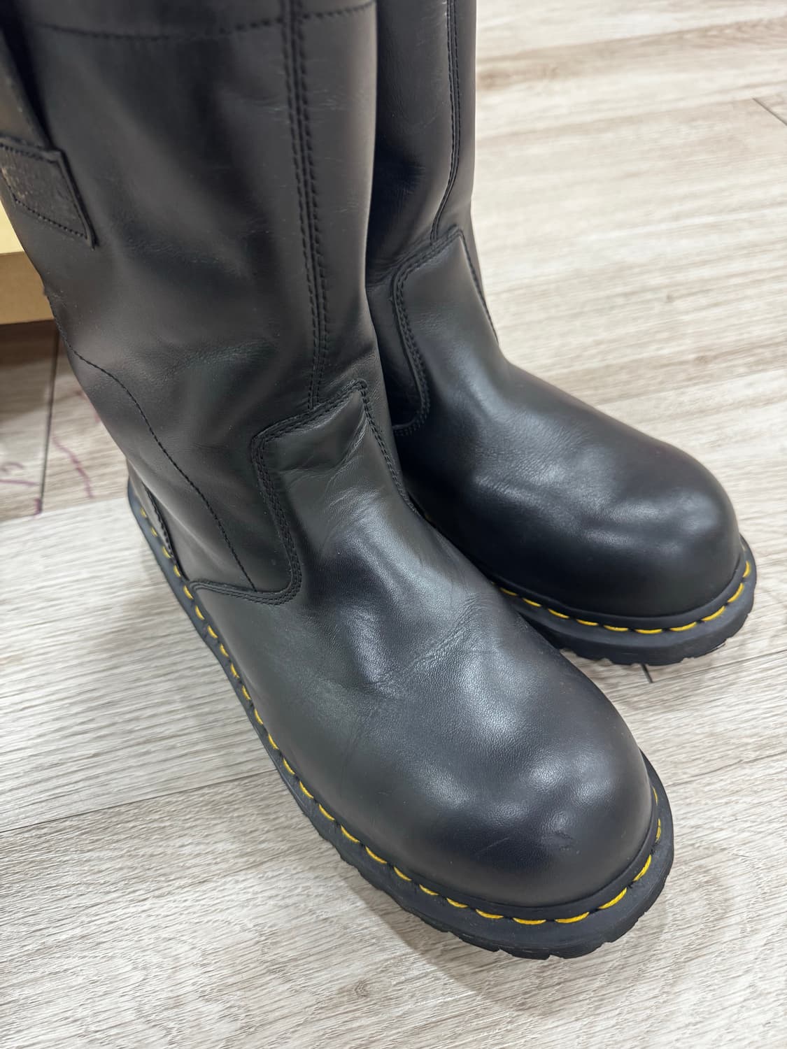 닥터마틴 스투시 부츠 2295 블랙 44 사이즈 상품이미지4