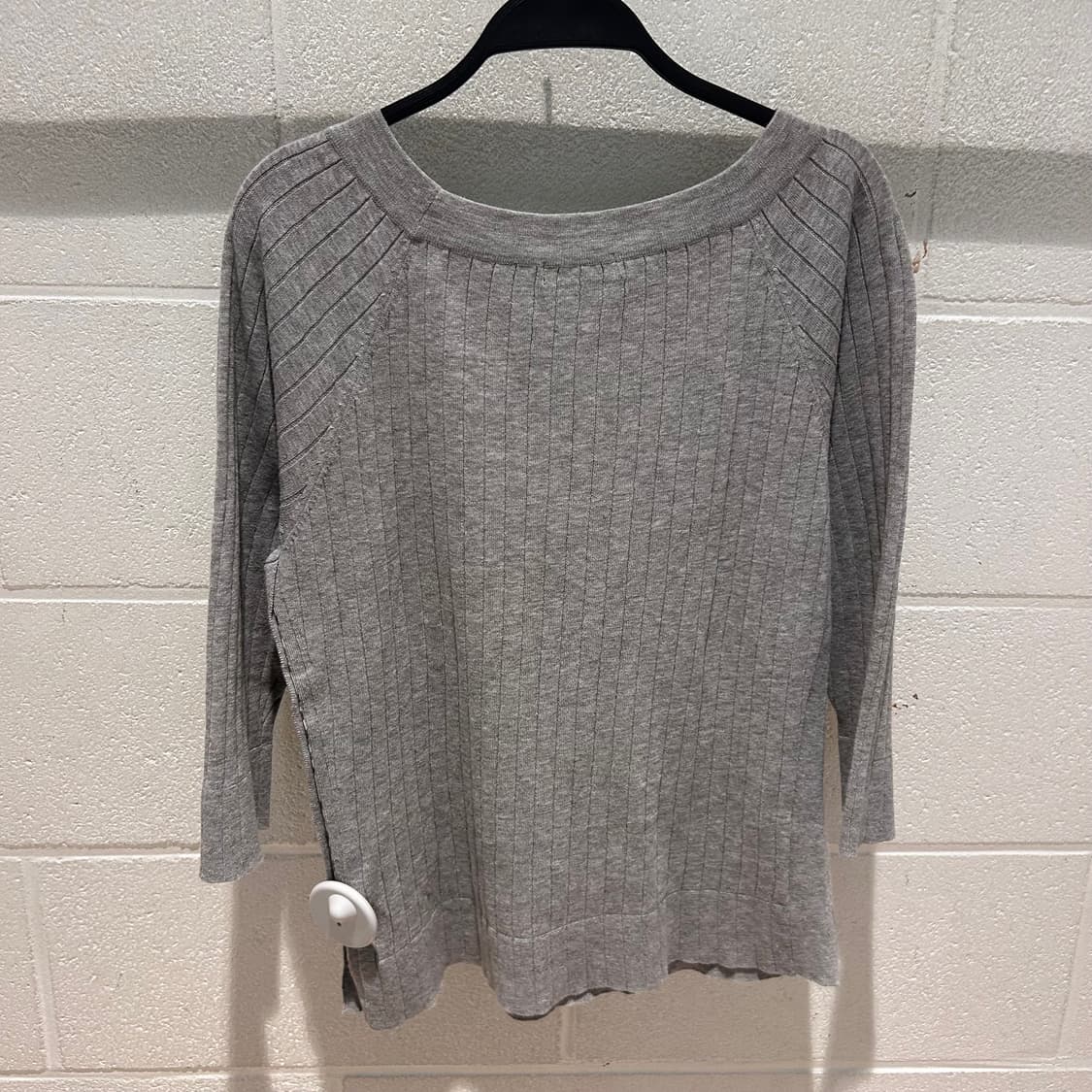 Burberry Baby Pink Knit Top 상품이미지7