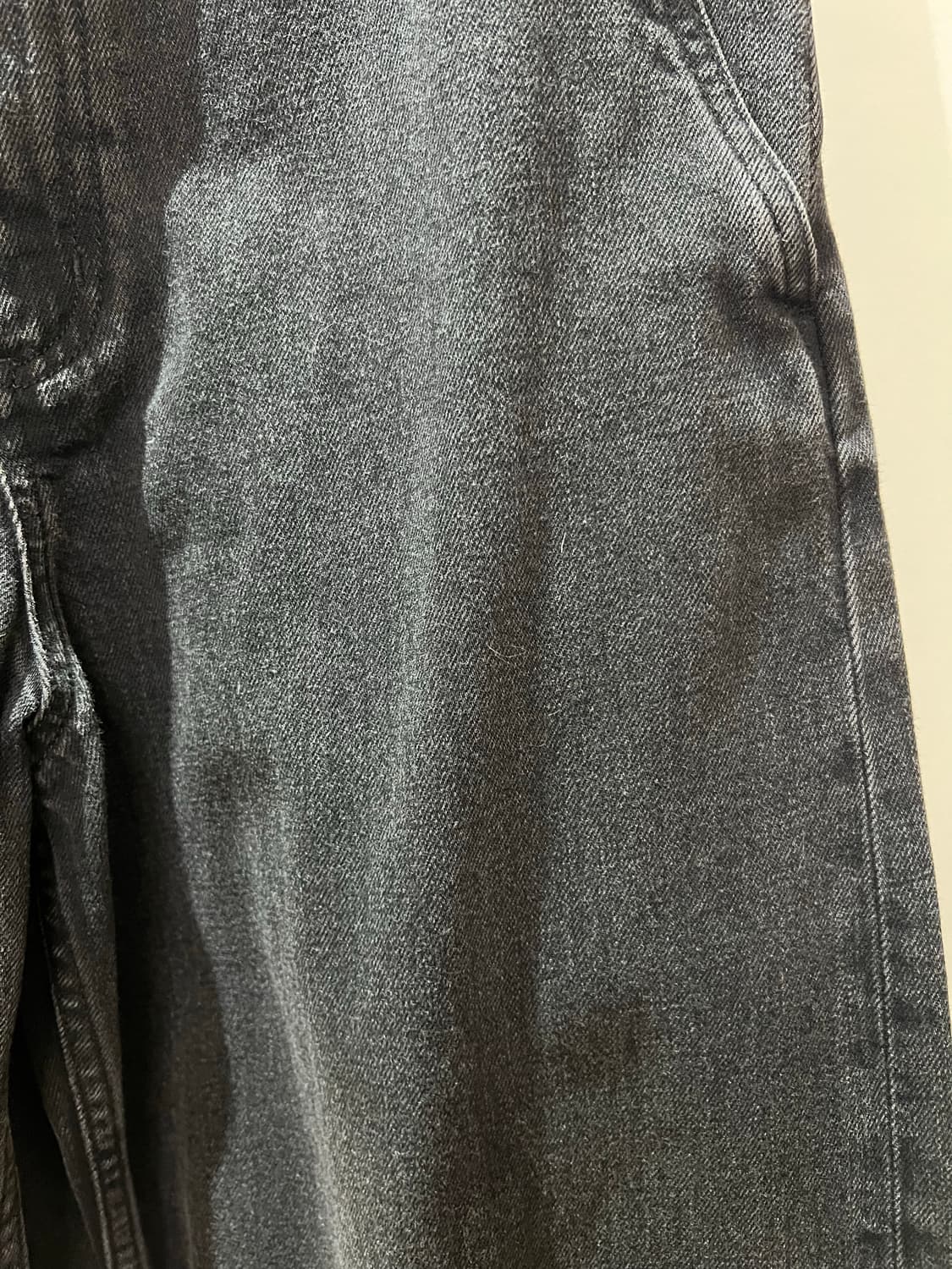 COS(코스) 와이드 레그 데님 트라우저 / 26사이즈 (워시드 블랙) 상품이미지5