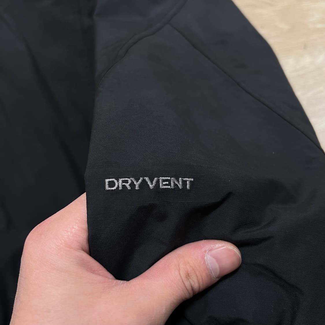 노스페이스 여성 드라이벤트 후드 바람막이 자켓 [블랙] M/95 상품이미지4