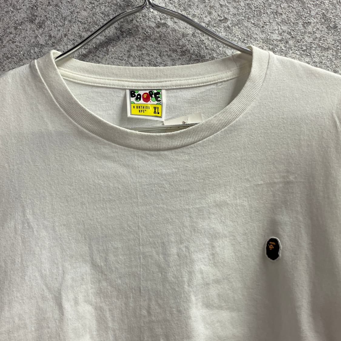 베이프 패치로고 화이트 롱슬리브 B4313 상품이미지3