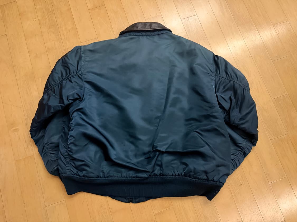 [알파인더스트리] 00s FLT 45/P 가죽카라 패치 항공점퍼 (L) 상품이미지2