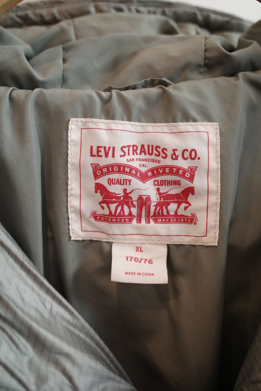 Levis 덕다운 패딩  상품이미지3