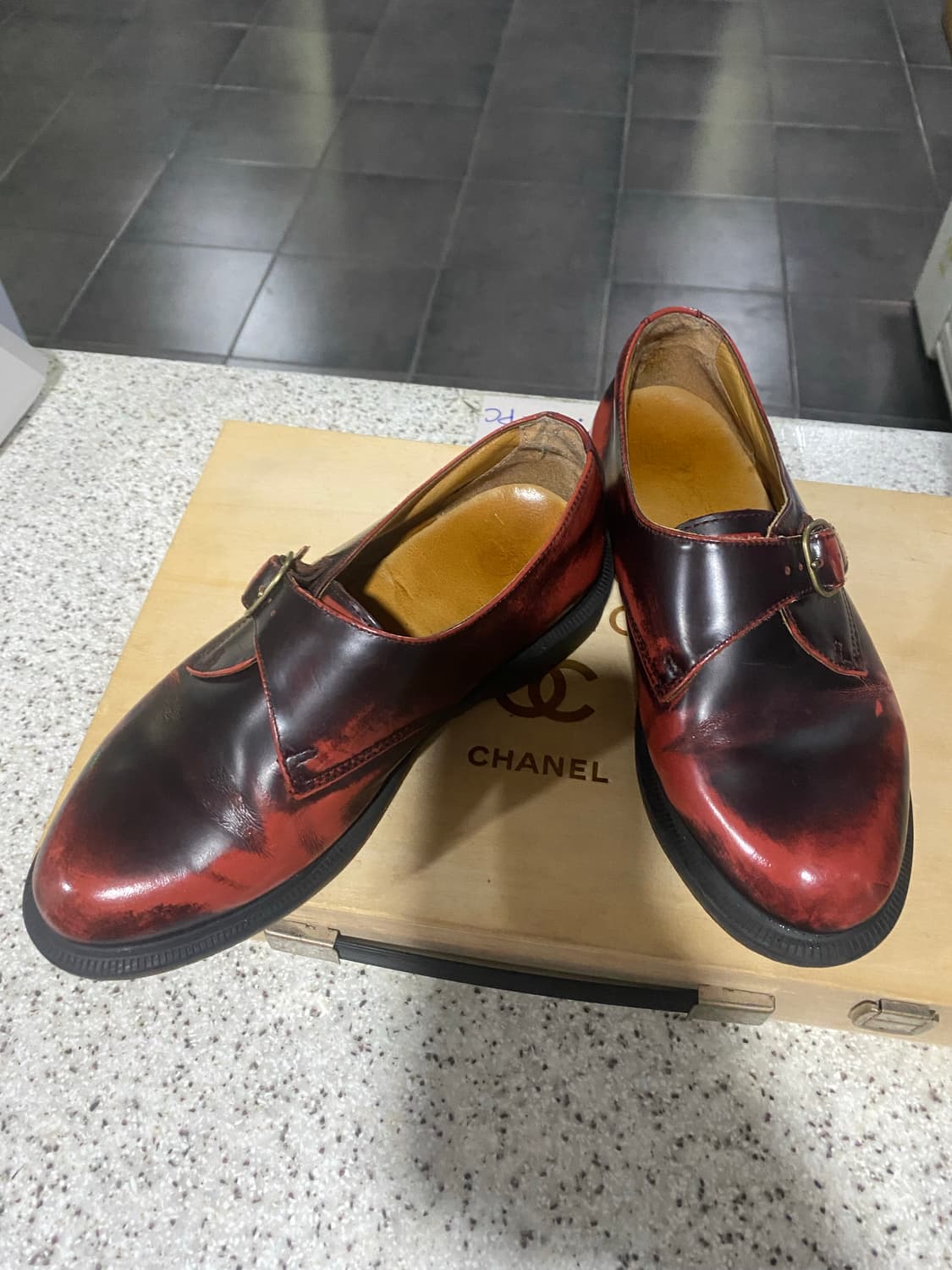 닥터마틴 몽크 스트랩 버건디 230mm 상품이미지1