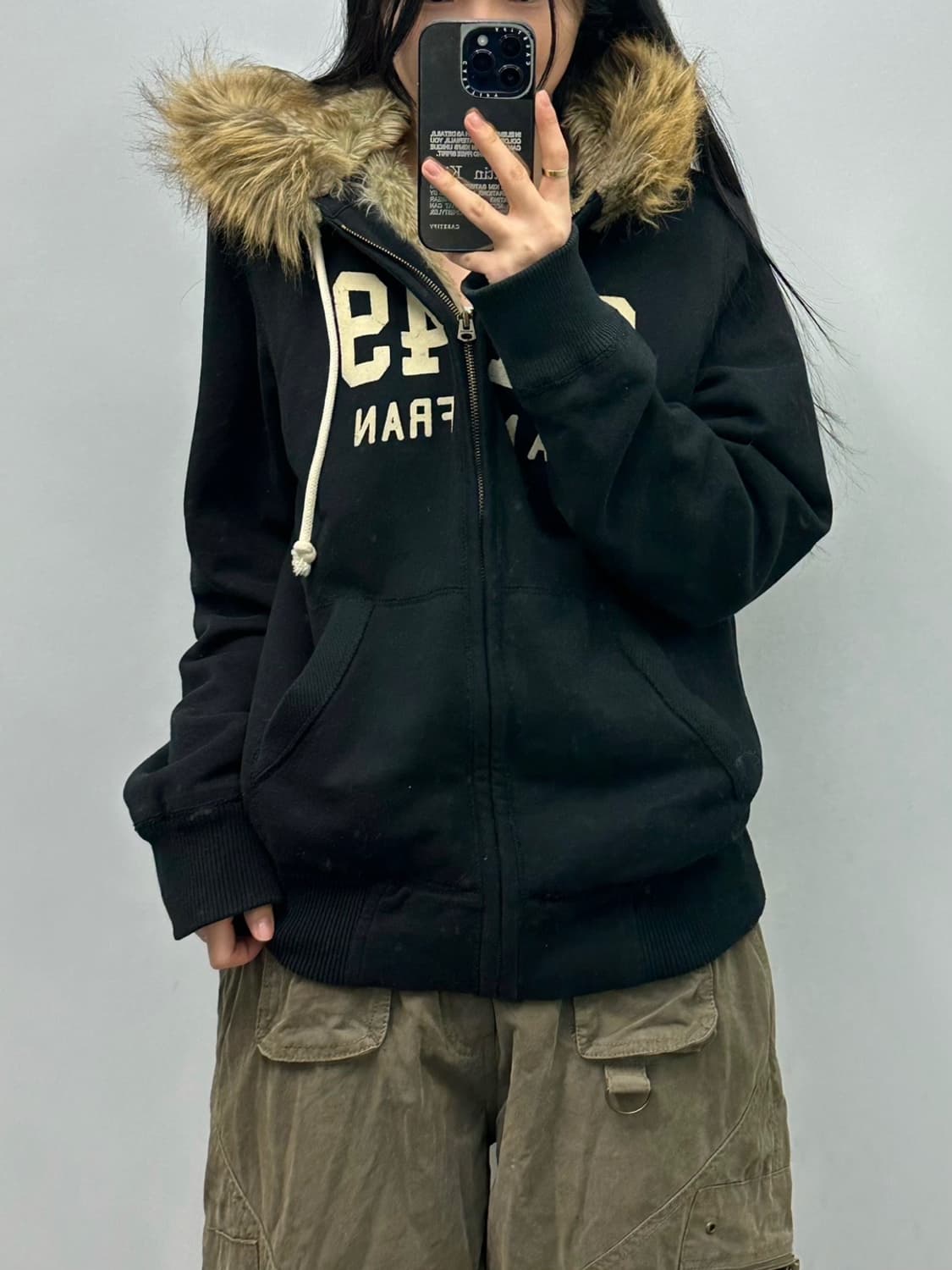 후아유 y2k 와투케 블랙 울프죠 후드집업 상품이미지1