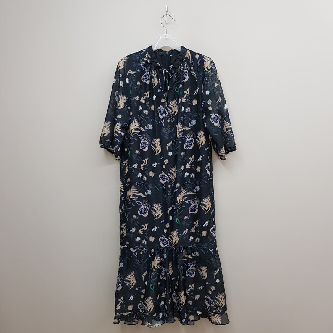 한섬 래트바이티 플로럴 쉬폰 롱 원피스 88-98-165사이즈 상품이미지1