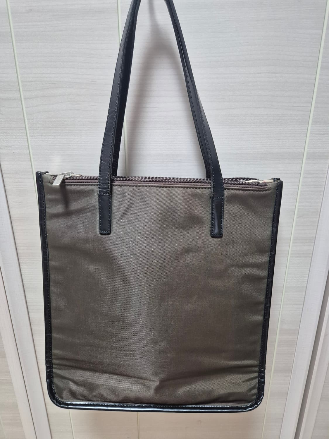 (정품) BURBERRY 버버리 숄더백 노바체크 블랙 가방 토트백 상품이미지2