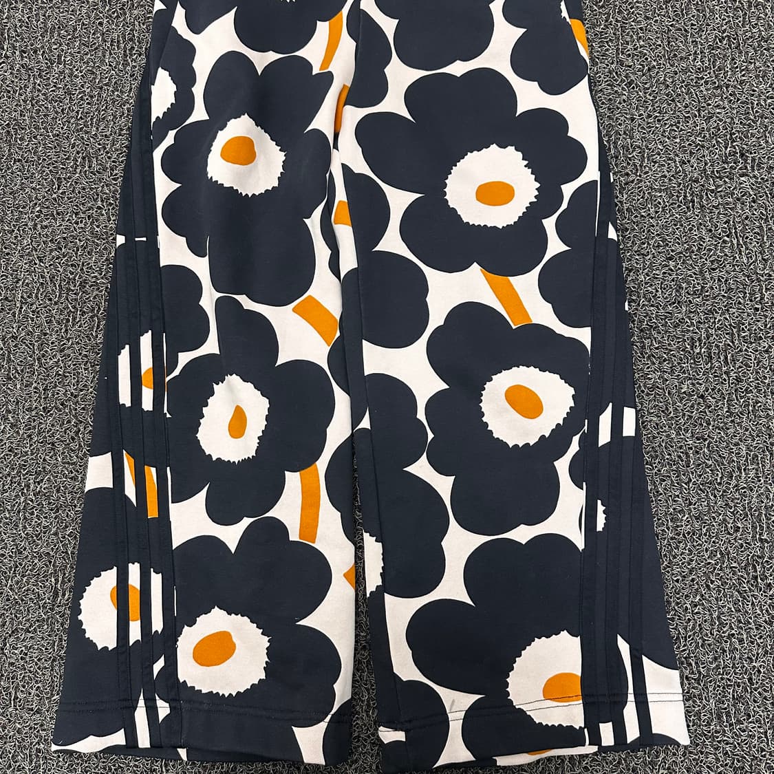 아디다스 x 마리메꼬 콜라보 플라워 트레이닝복 팬츠 바지 S 상품이미지3