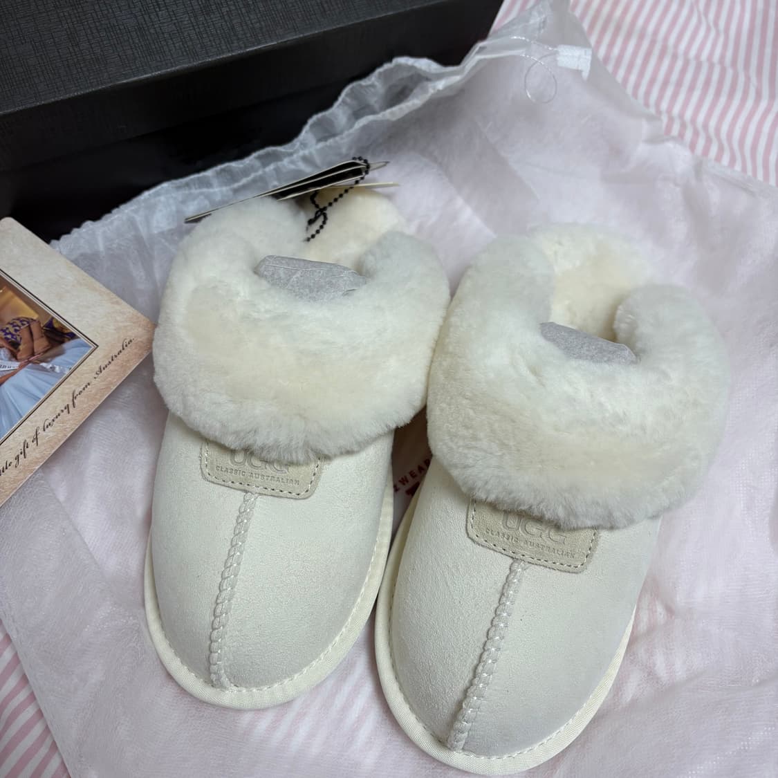 새상품 정품) UGG 어그 슬리퍼 상품이미지1