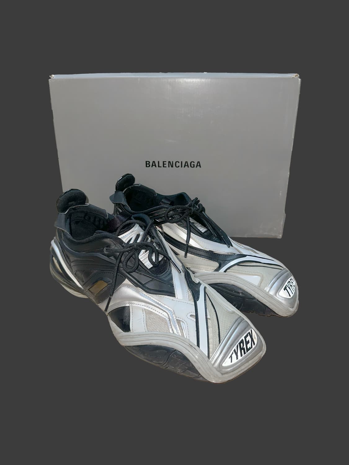 발렌시아가 타이렉스 46사이즈 상품이미지1