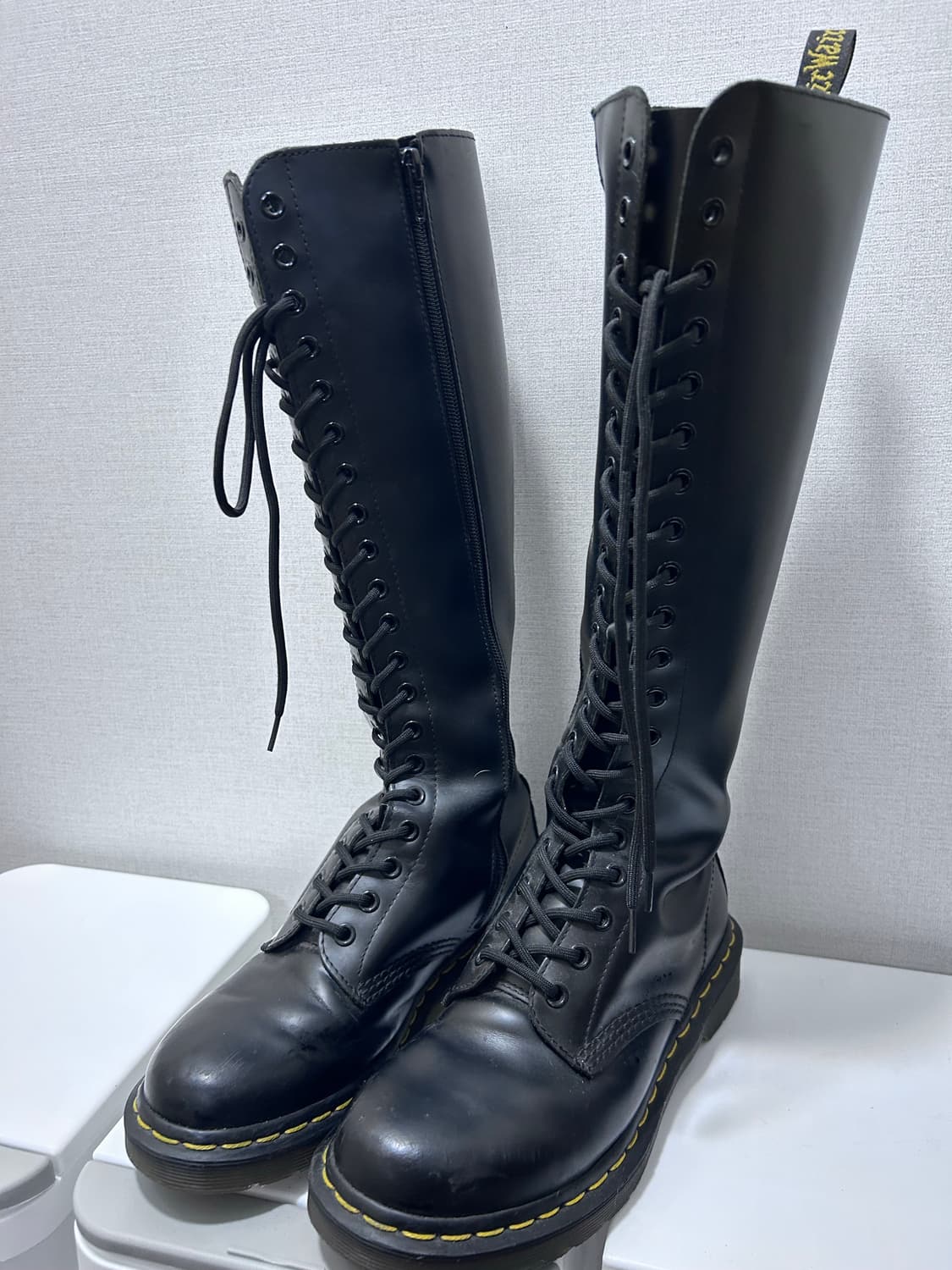 닥터마틴 1B60 레이스업 롱부츠 UK5 상품이미지1
