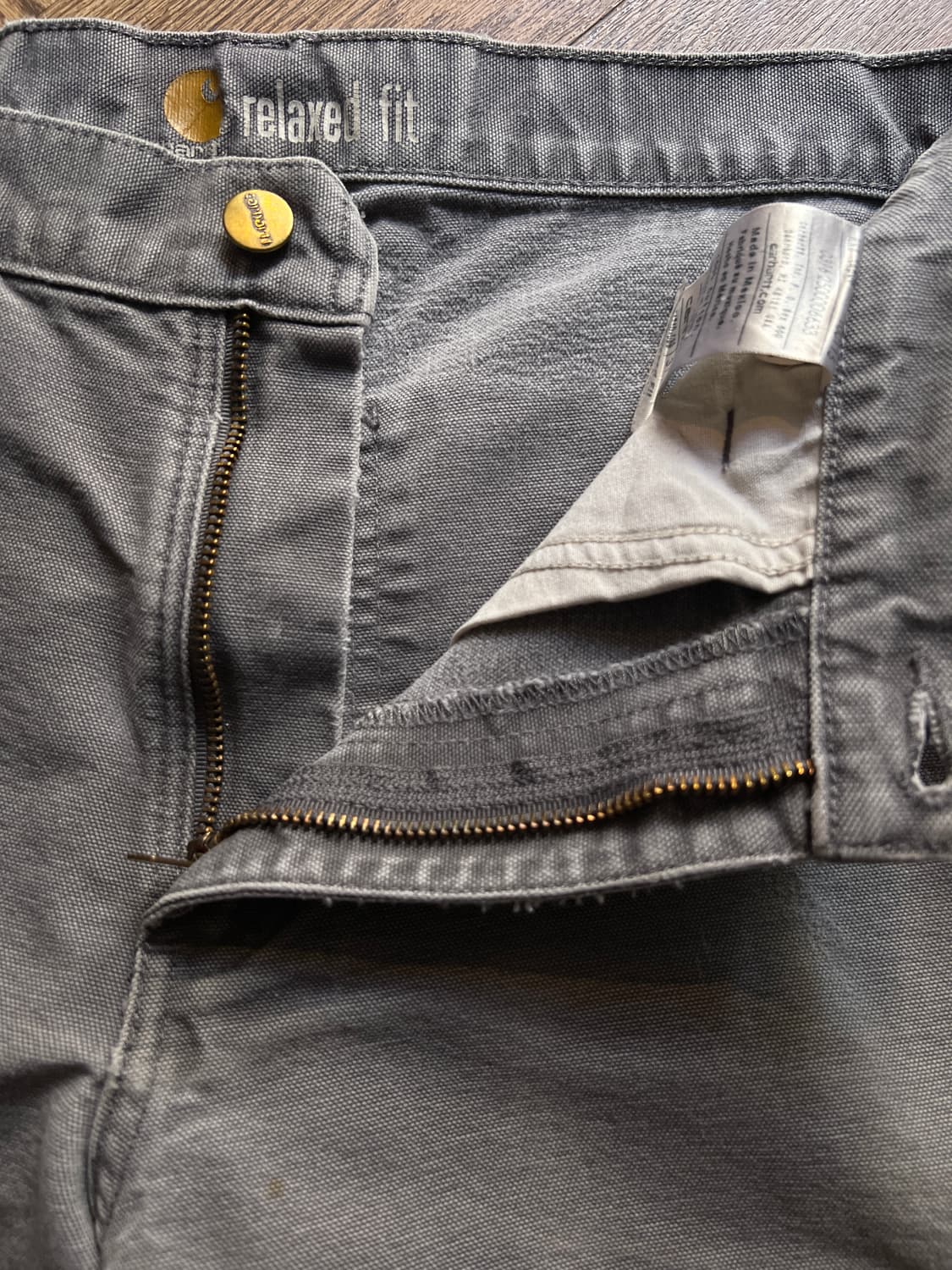 [31]칼하트 USA 더티워싱 그레이 싱글니 워크 팬츠 상품이미지3