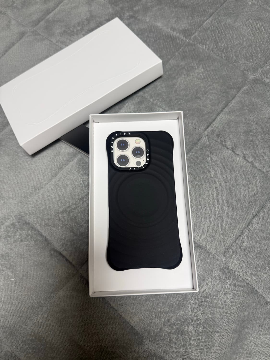 케이스티파이 16pro 블랙 새상품 상품이미지3