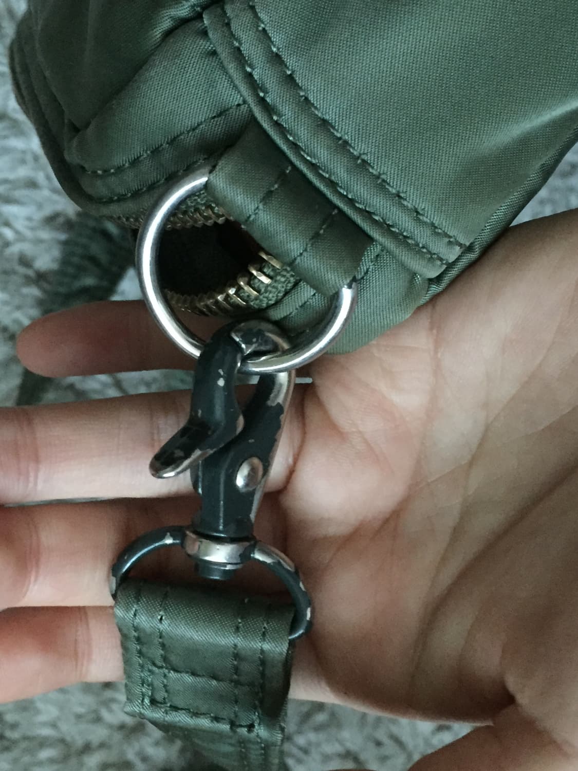 포터 탱커 숄더백 세이지그린 스몰사이즈 상품이미지6