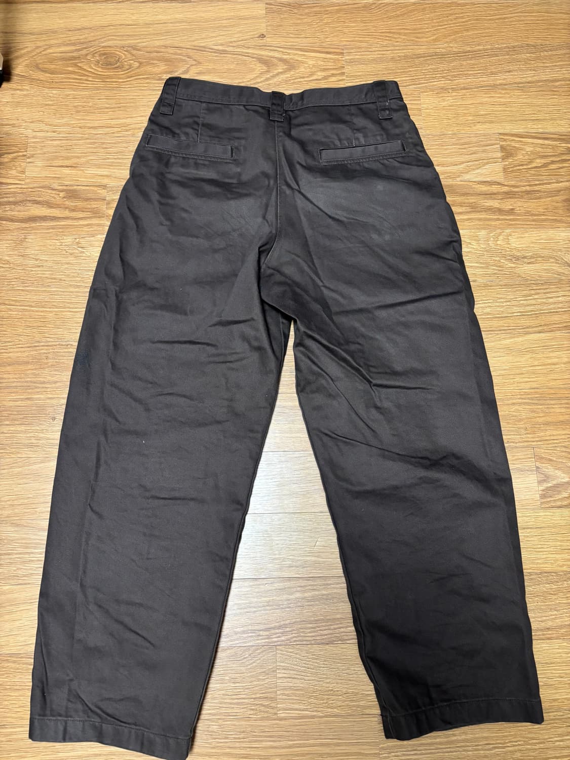 유니클로 와이드핏 치노팬츠 82 상품이미지2