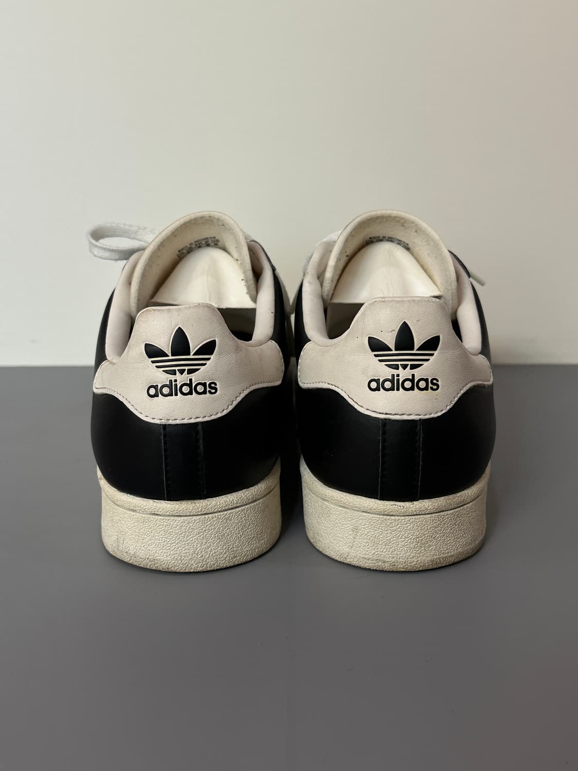 아디다스 슈퍼스타82 검흰 운동화 상품이미지5