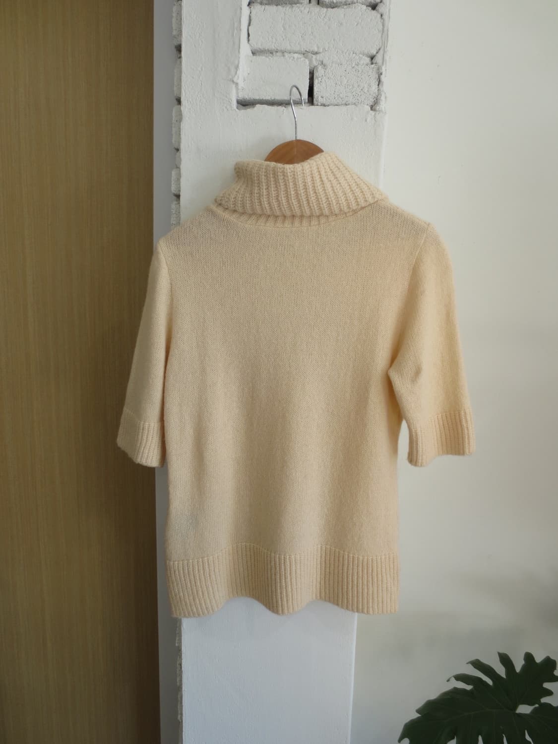 Beige turtleneck knit 상품이미지6