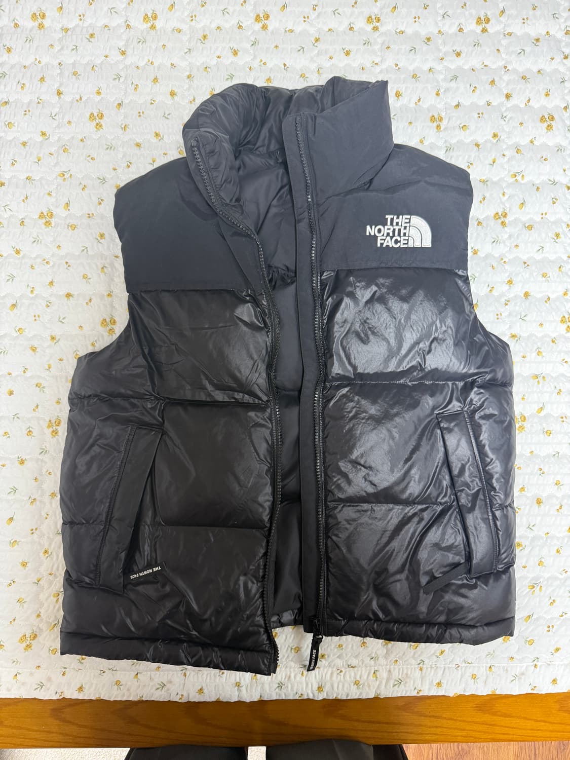 노스페이스 패딩 조끼 S 상품이미지2