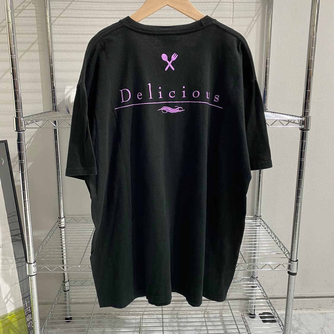 행복 그래피티 오피셜 애니메이션 티셔츠 애니티 상품이미지2