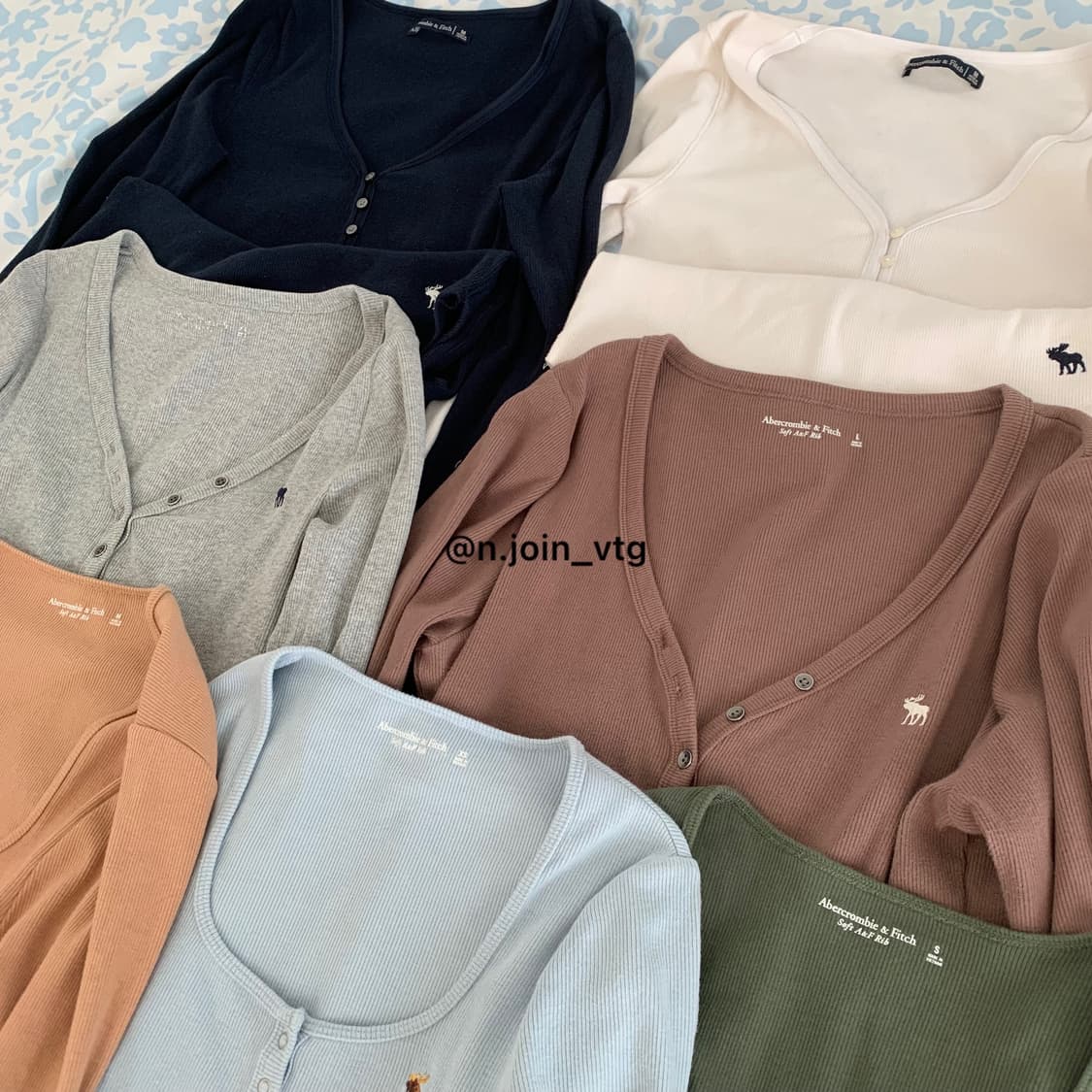 업로드 예정) 아베크롬비 헨리넥 롱슬리브 홀리스터 상품이미지2