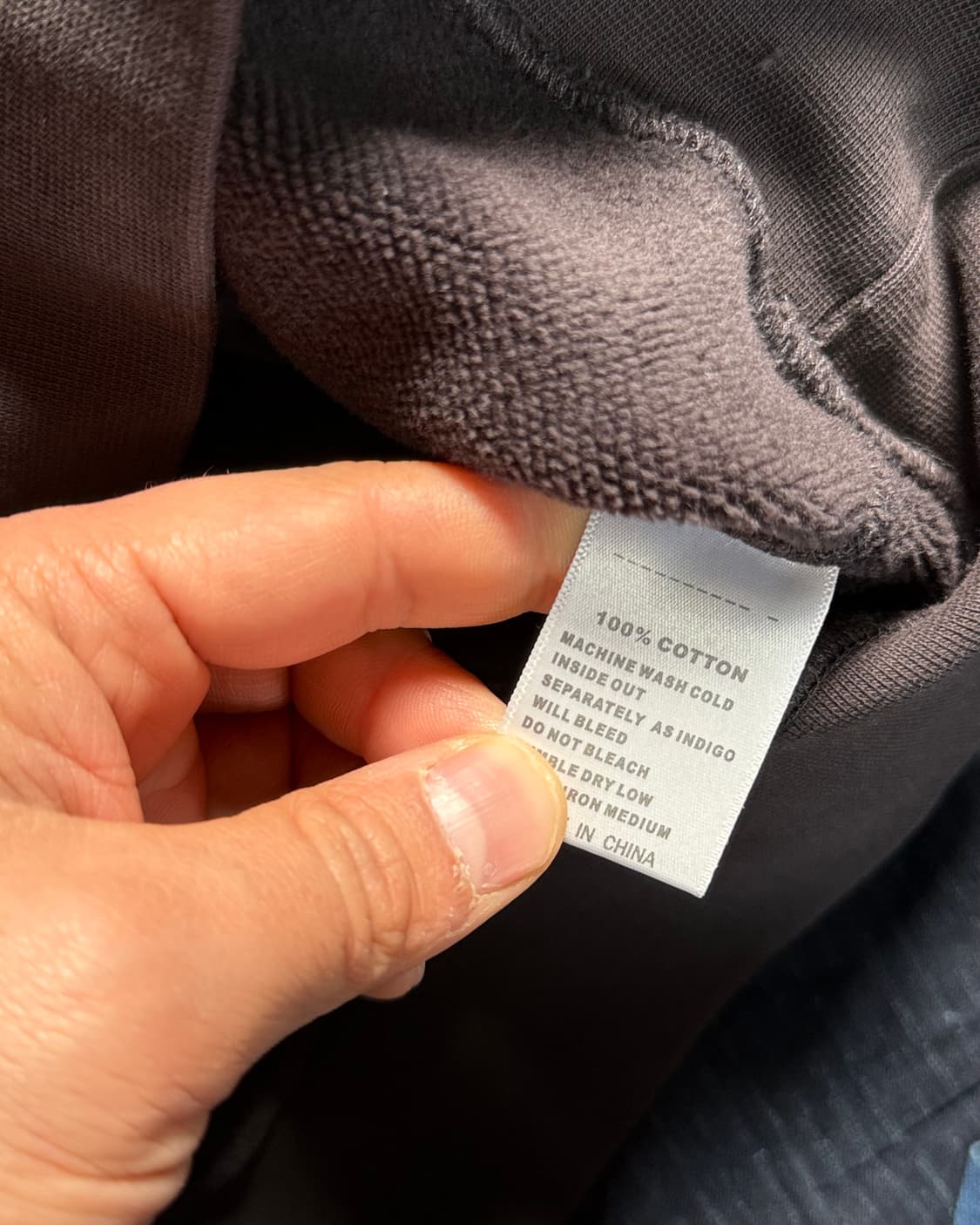 논스탁 리트리트 헬 스텐실 베이직 스웻셔츠 코리아 버전 빈티지 블랙 L 상품이미지6