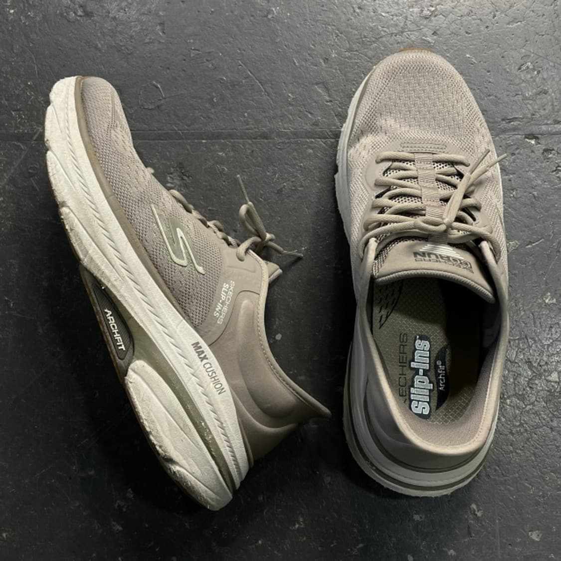 280 스케처스 고런 맥스쿠셔닝 런닝화 상품이미지1