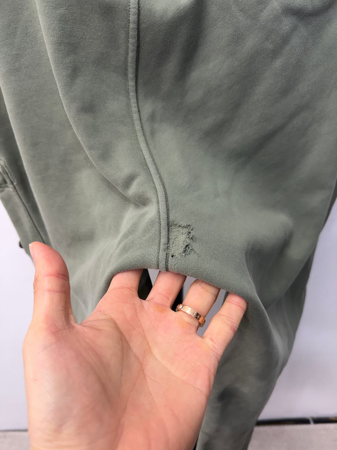 정품) 스톤아일랜드 남성 카고 조거 팬츠 그린 XL 상품이미지5