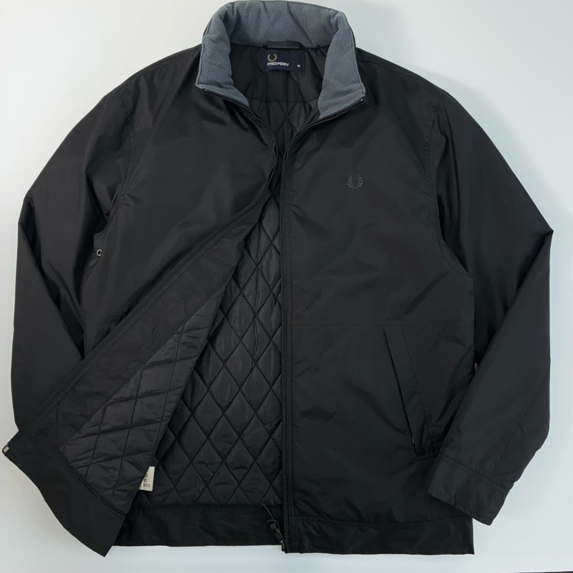 Fredperry  프레드페리 누빔 블랙 블루종 자켓  상품이미지1