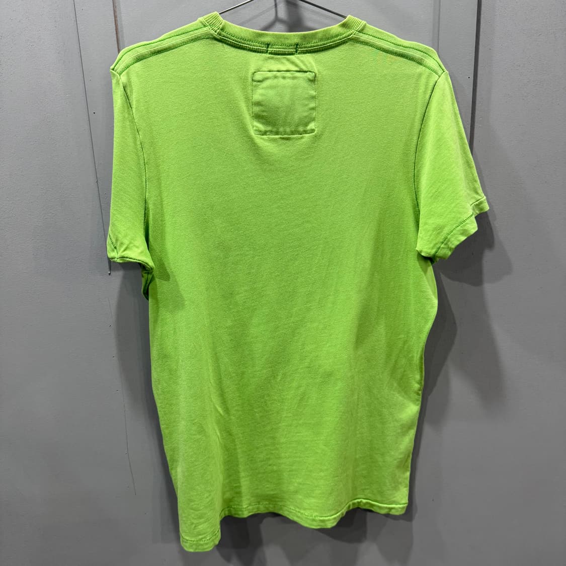 L 아베크롬비 Abercrombie 머슬핏 반팔 티셔츠 라임그린 상품이미지2