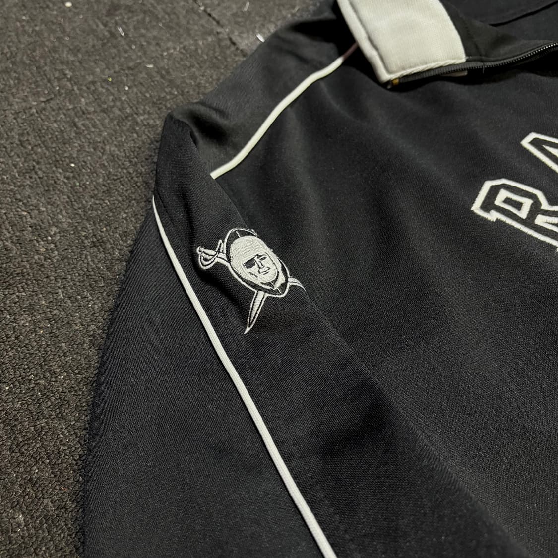 리복 레이더스 60주년 한정판 오버핏 트랙탑 빅로고 져지 2XL 상품이미지6