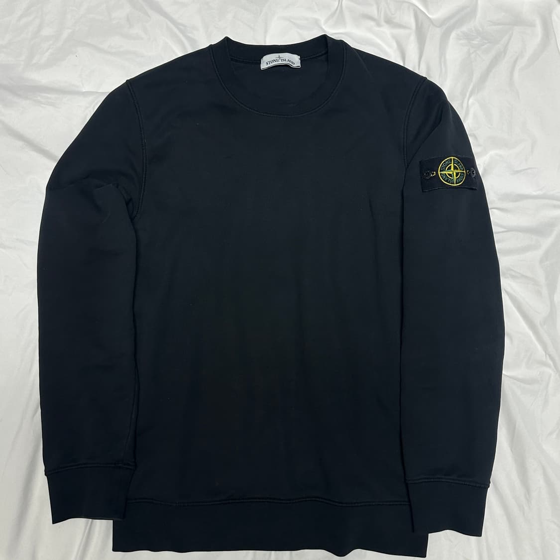 스톤아일랜드 맨투맨 블랙 티셔츠 상품이미지1