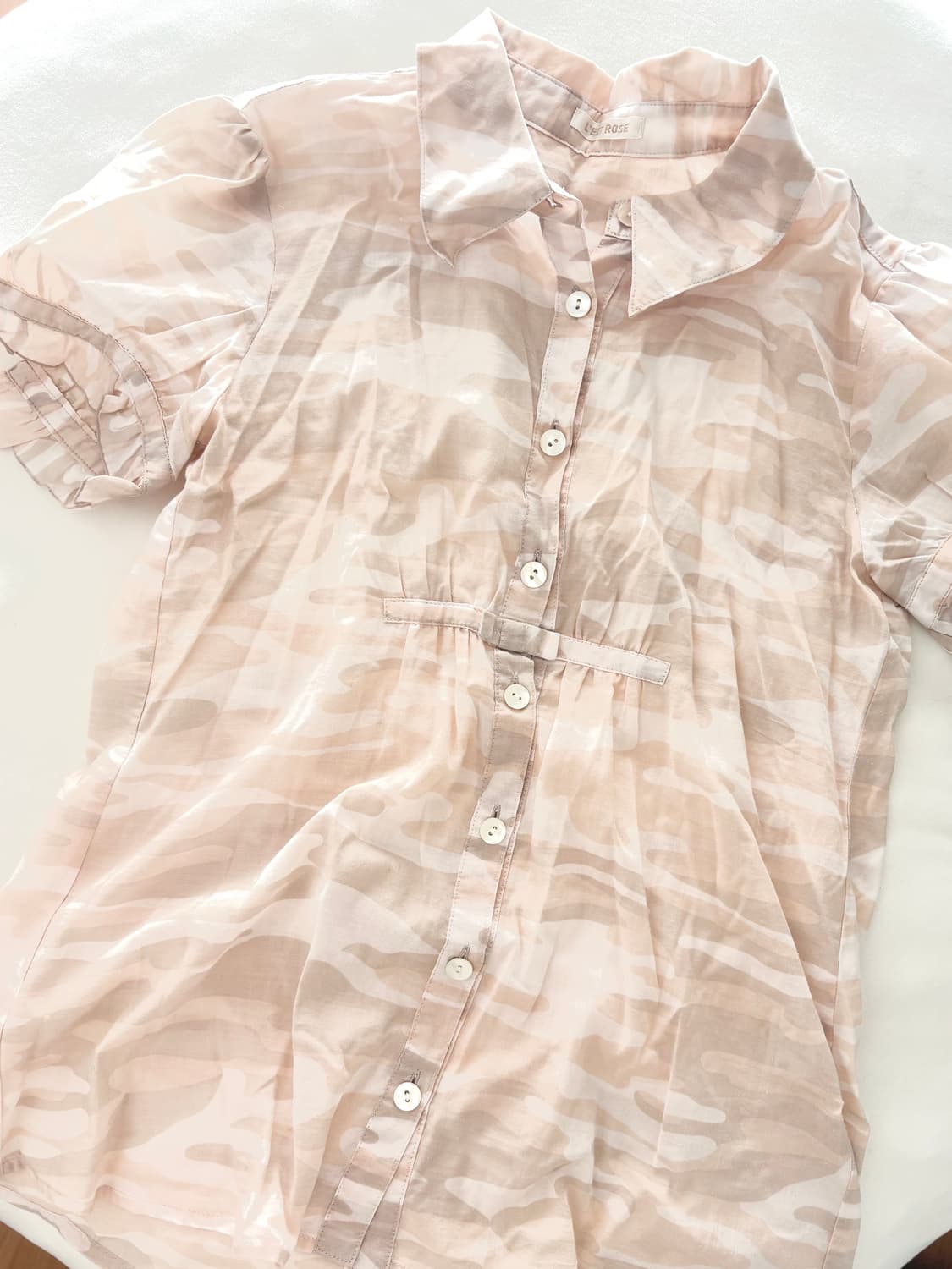 이 블라우스 카모 베이프 무드에 입으면 정말 맛있겠다! 상품이미지1