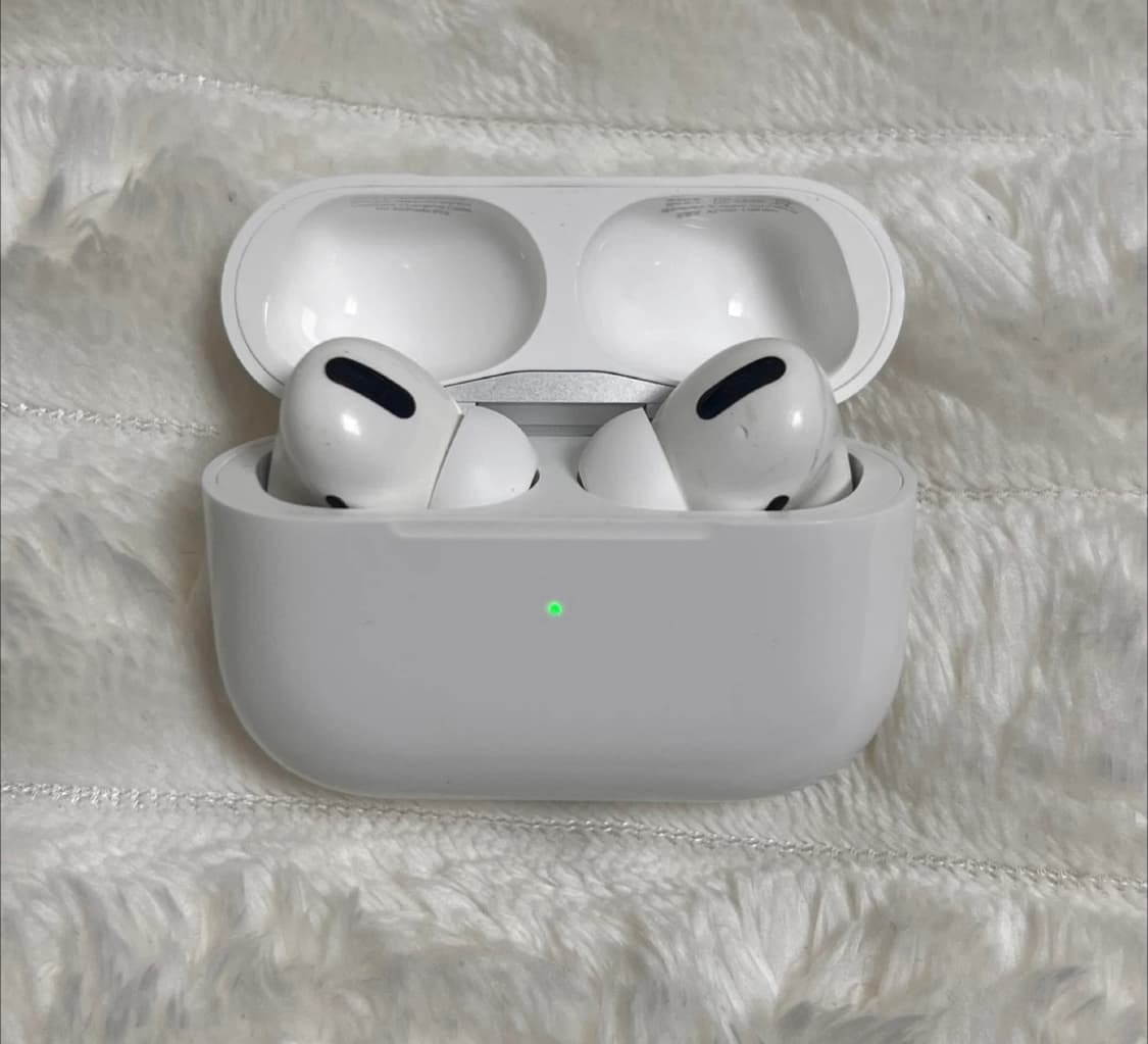 에어팟 프로 1세대 (맥세이프 모델) 상품이미지1