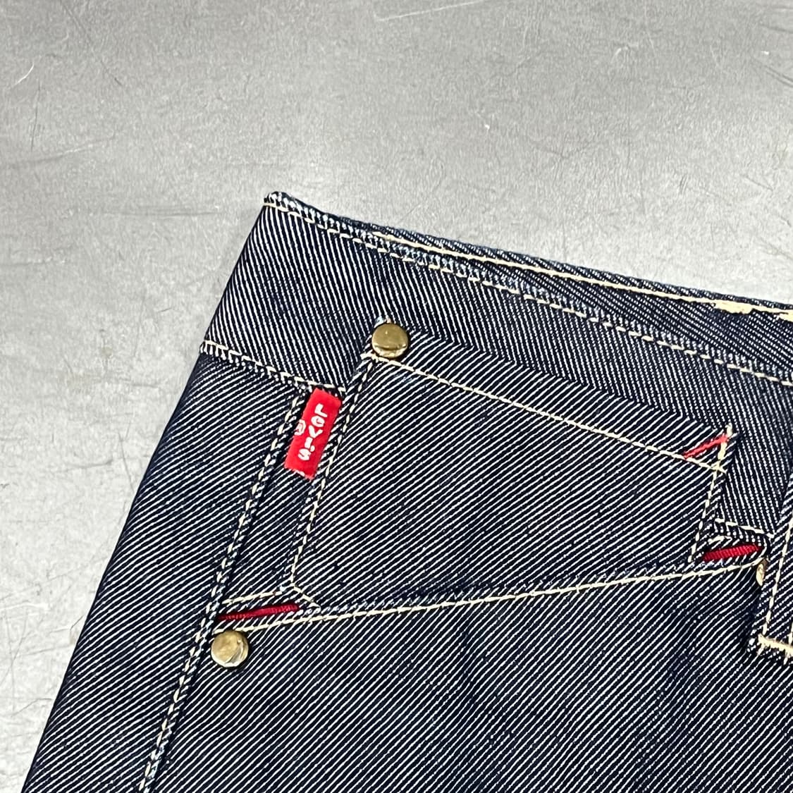  리바이스 엔지니어드 데님 스커트 y15238 상품이미지4