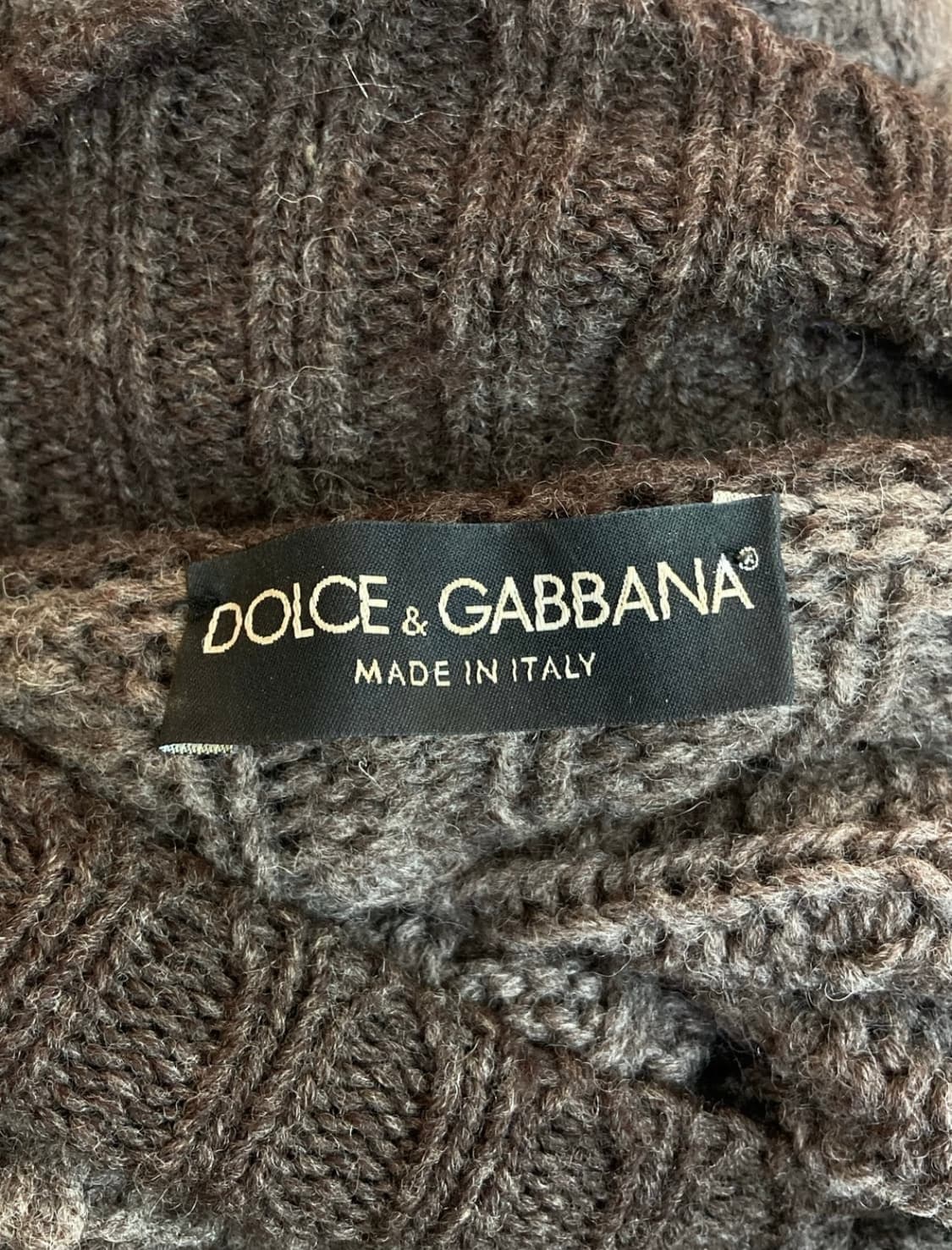 돌체앤가바나 라나울 하이넥 니트 판매합니다 상품이미지7