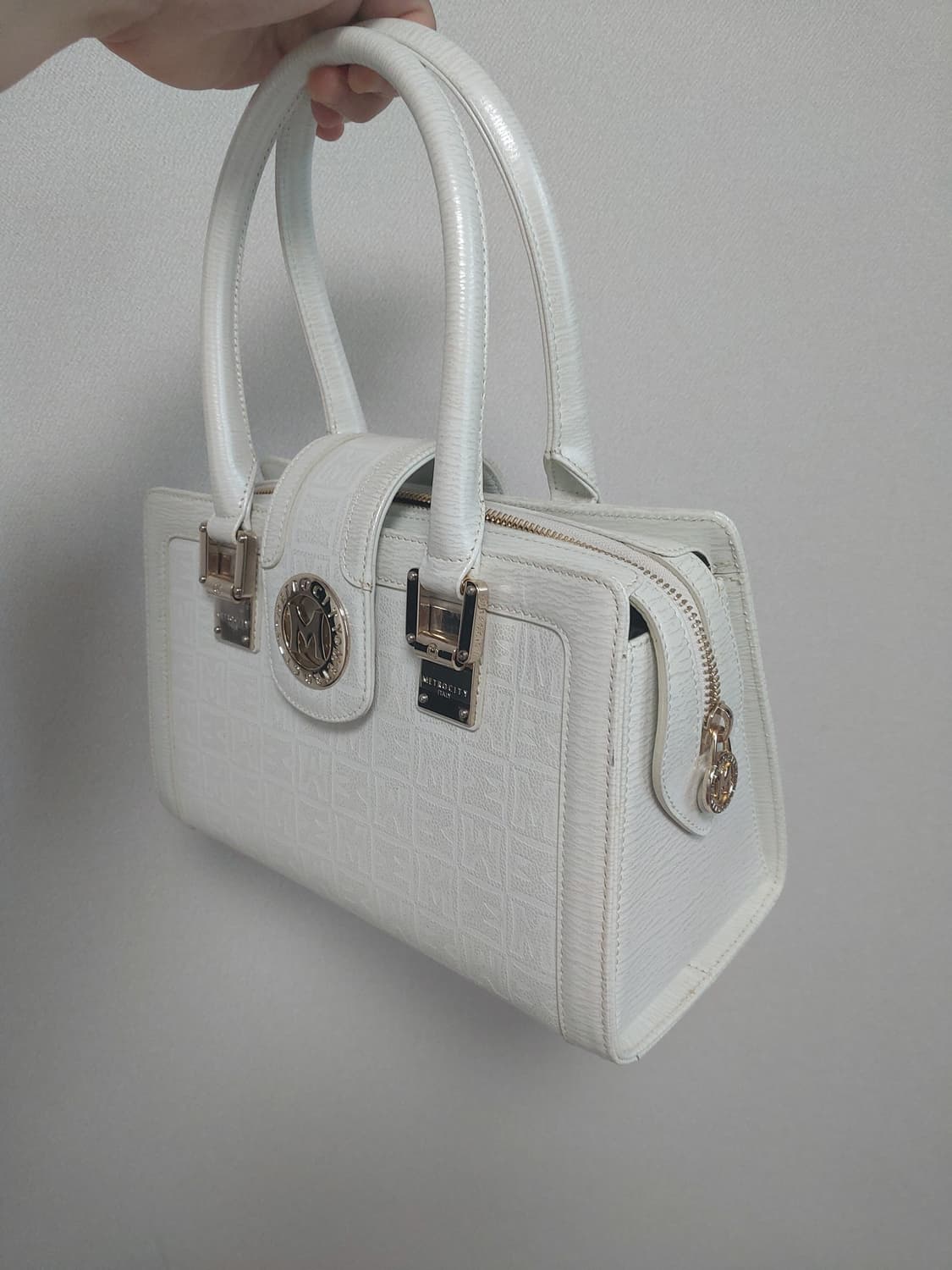 메트로시티 화이트 토트백 y2k 상품이미지5