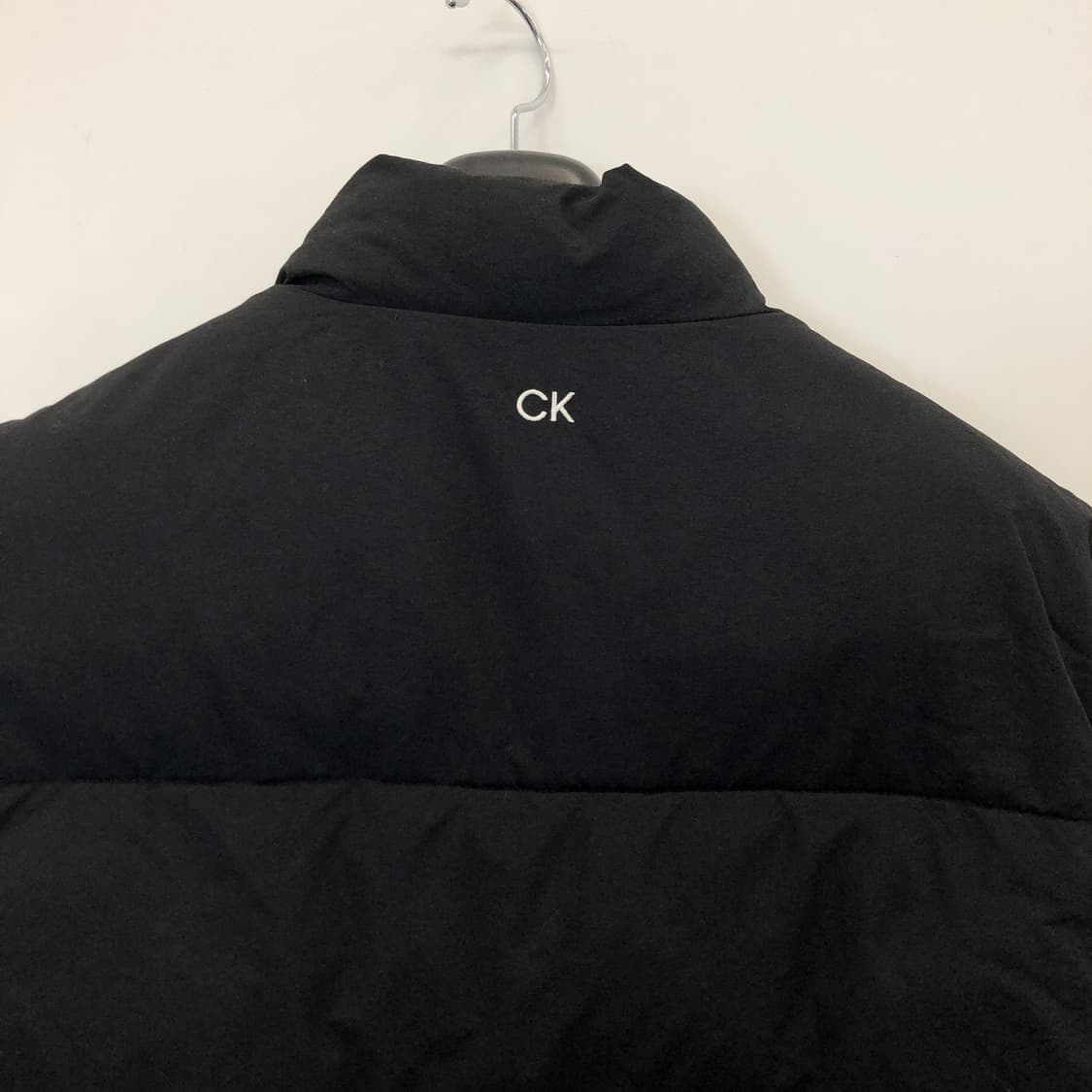 ck 캘빈클라인 퍼포먼스 패딩조끼 L 상품이미지4