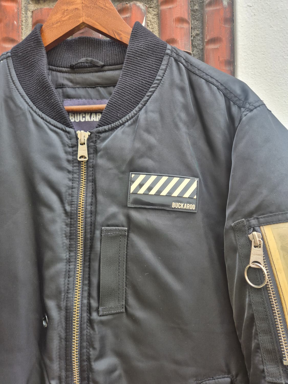 버커루 남녀공용 블랙 MA-1 항공 점퍼 105 상품이미지3