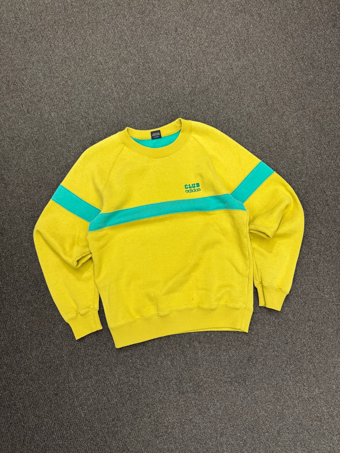 OS)CLUB adidas 빈티지 배색 기모 스웻셔츠 상품이미지1