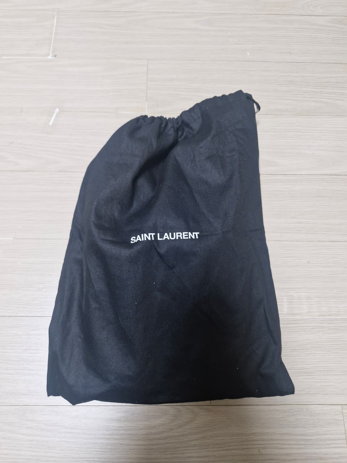 (42.5) 생로랑 코트 클래식 스니커즈 실버 정품 상품이미지7