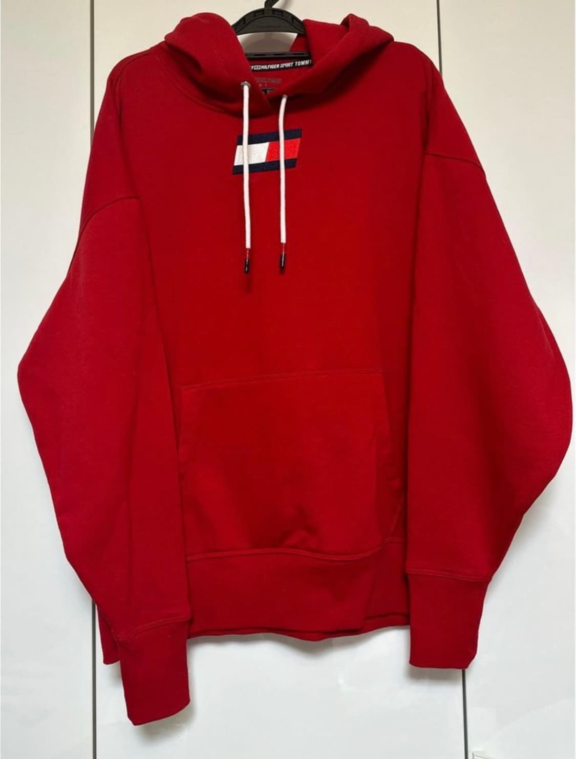 타미힐피거 레드 후드티 상품이미지1