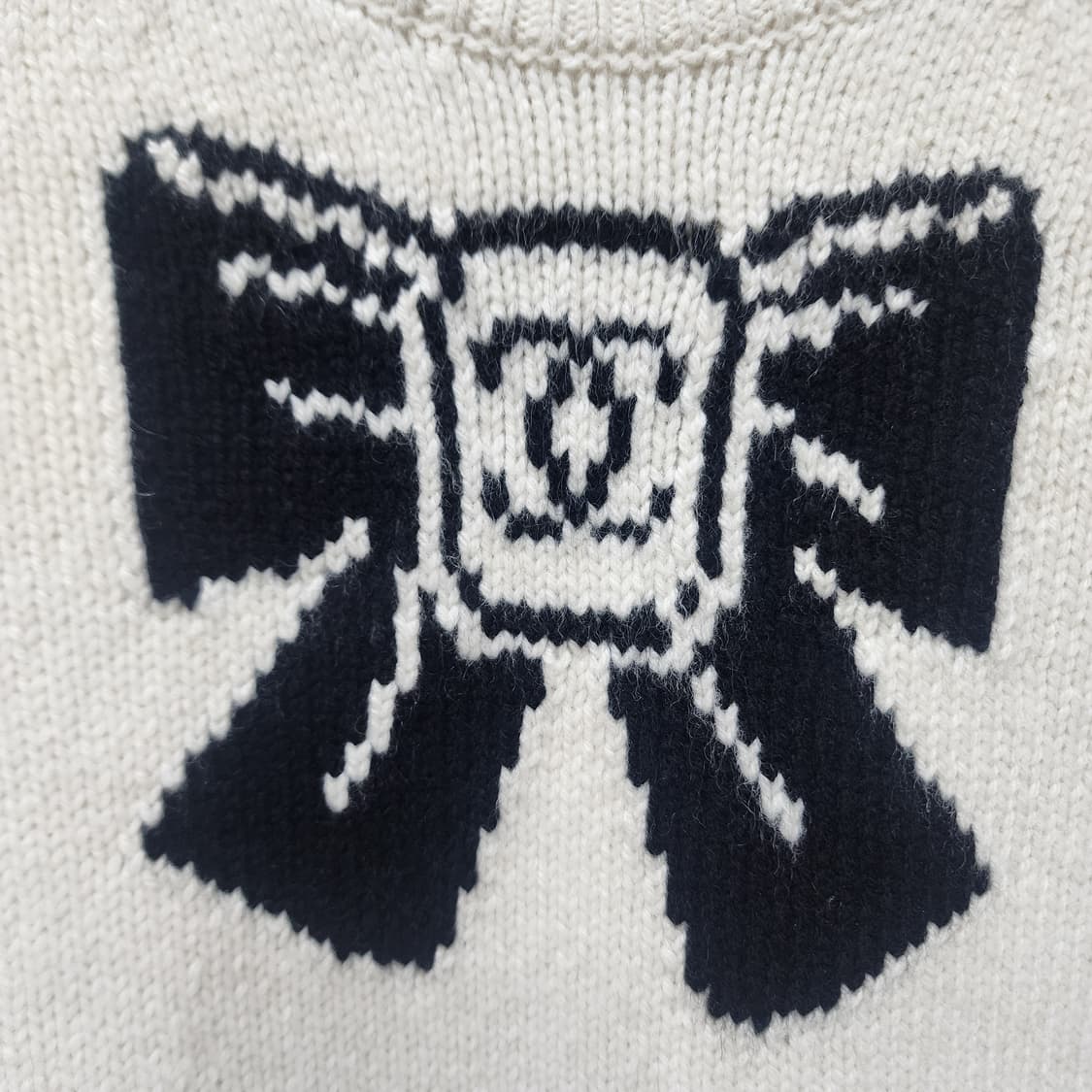 샤넬 25/26 코코네쥬 울.캐시미어 에크루 블랙 34 상품이미지2