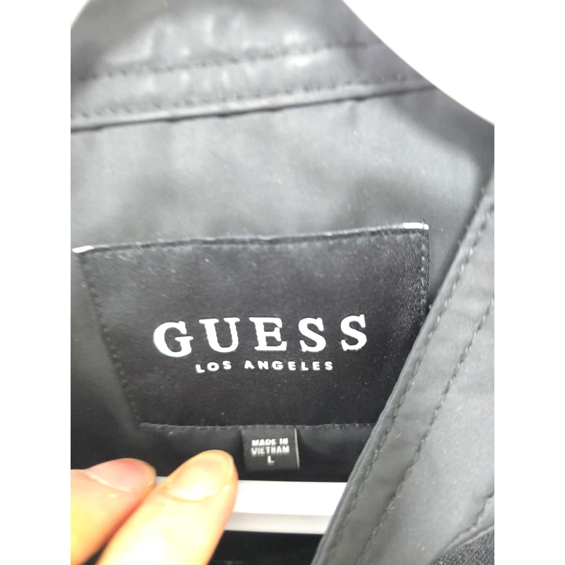 택포_ 게스 남성 블랙 봄버 자켓 L 상품이미지2