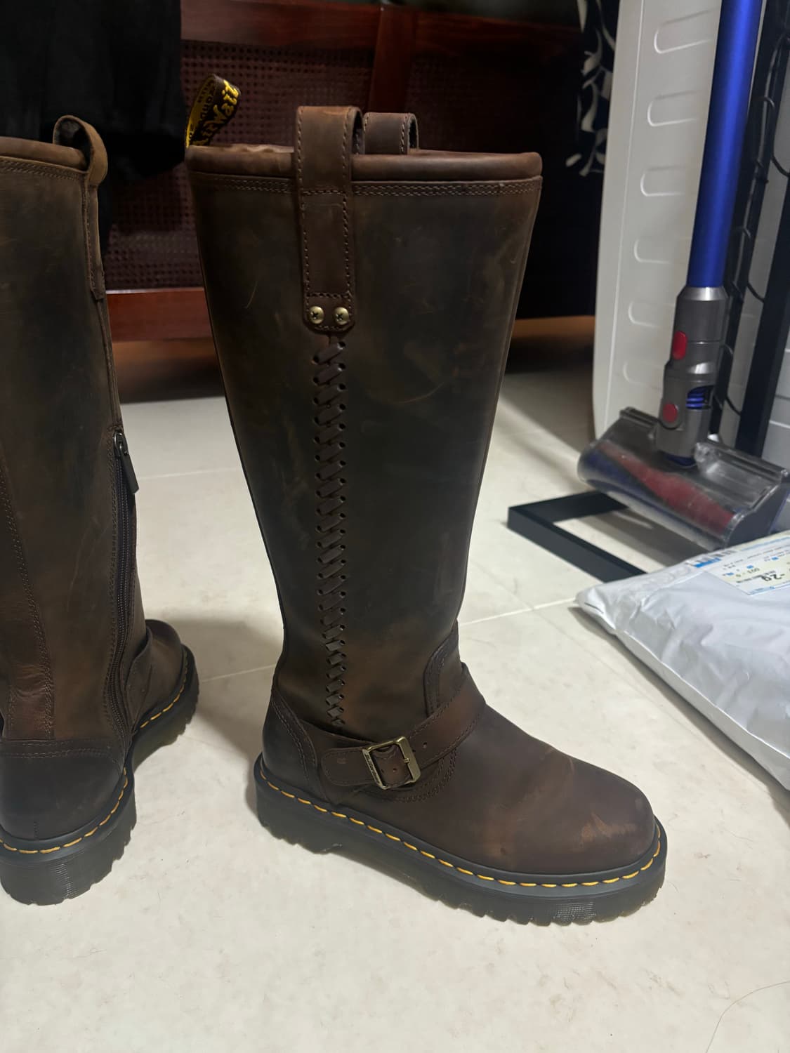 닥터마틴 애니스톤 니하이 브라운   BRW / 41871200 상품이미지3