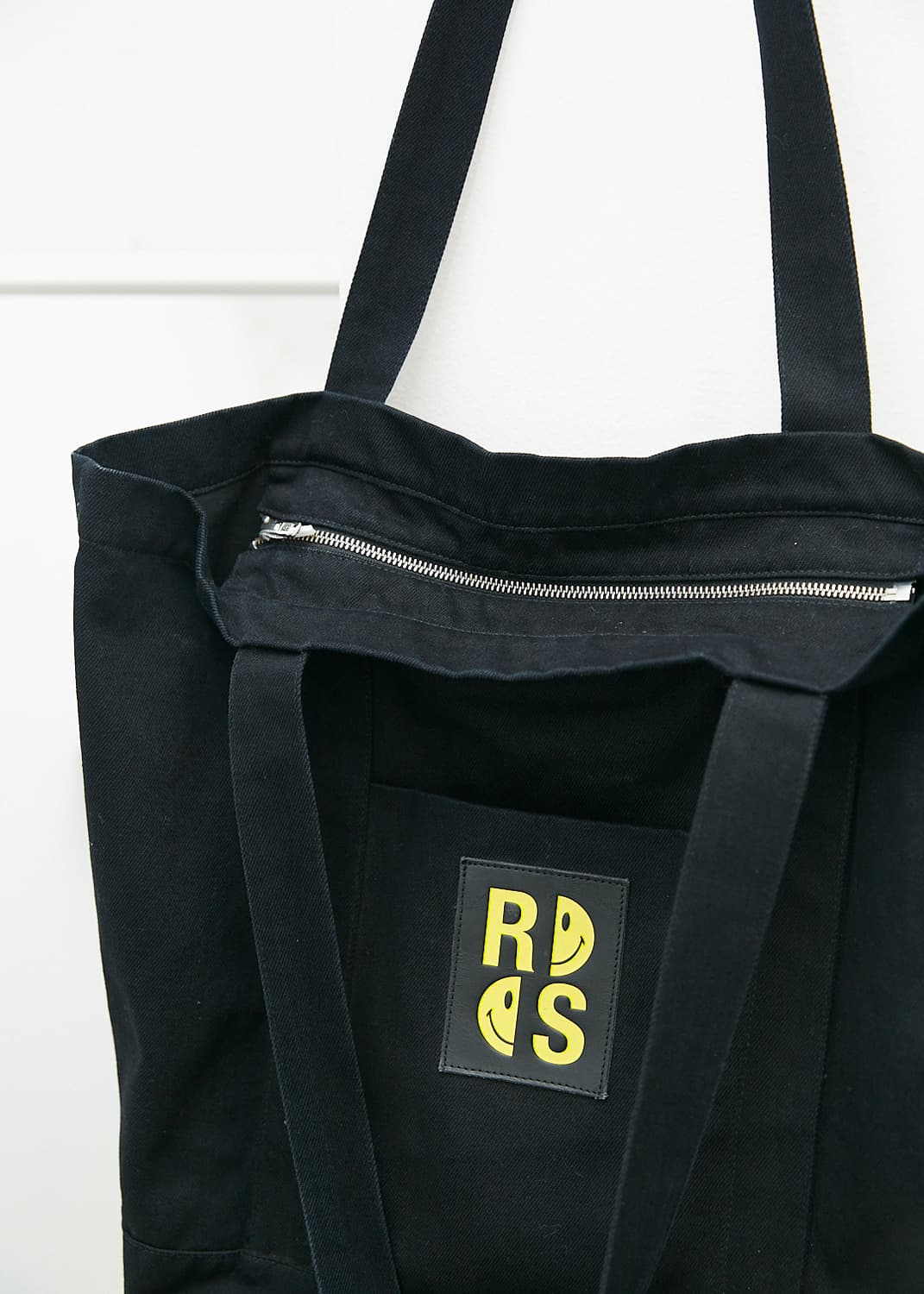Raf Simons x Smiley Logo Patch Tote Bag 상품이미지3