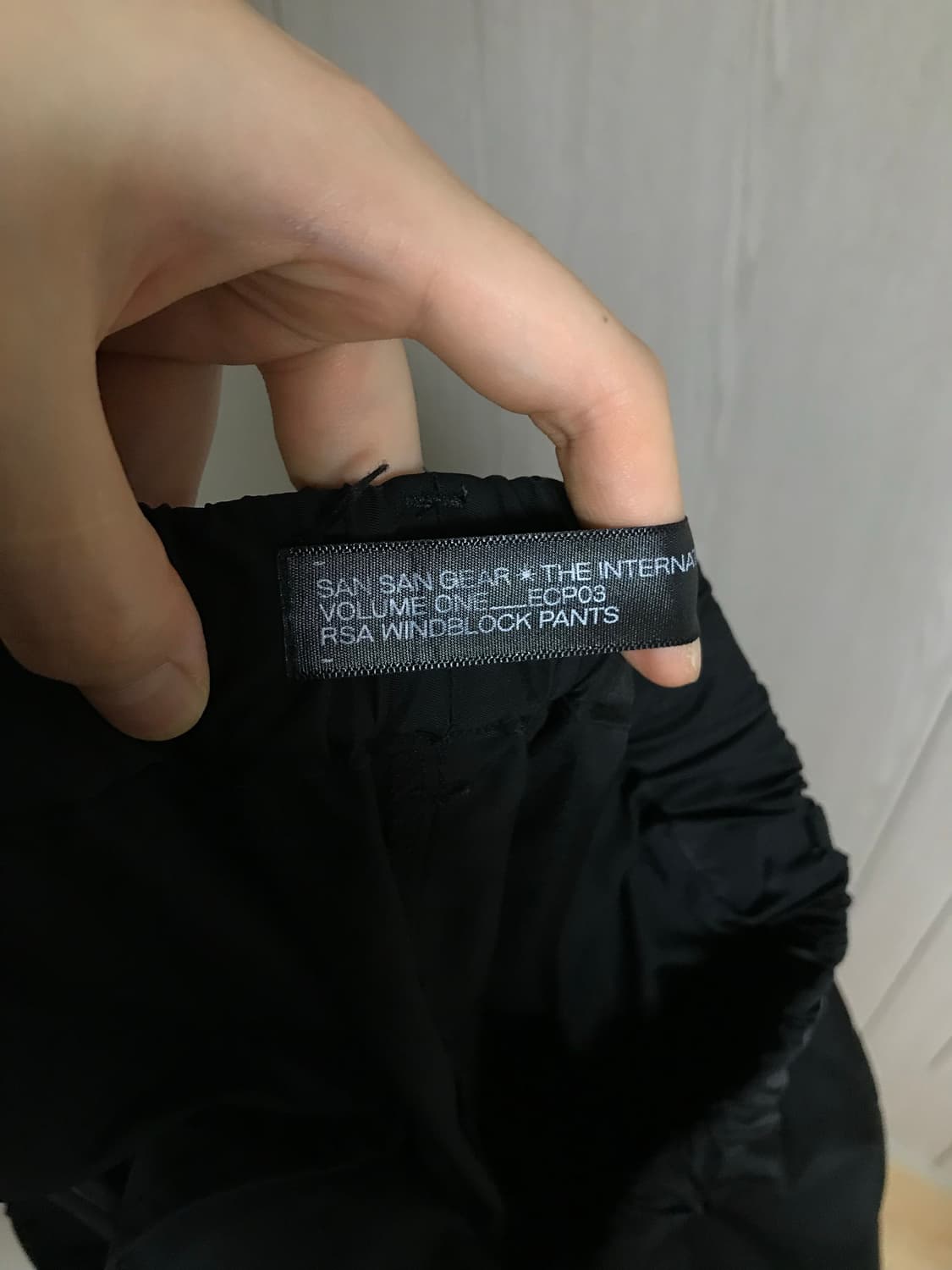 산산기어 22FW 2사이즈 블랙 상품이미지6