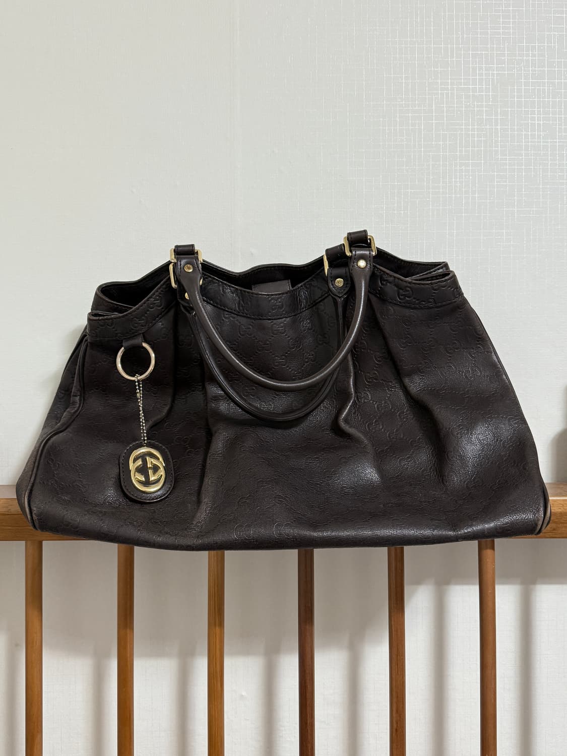 구찌 시마 토트백 라지 상품이미지1