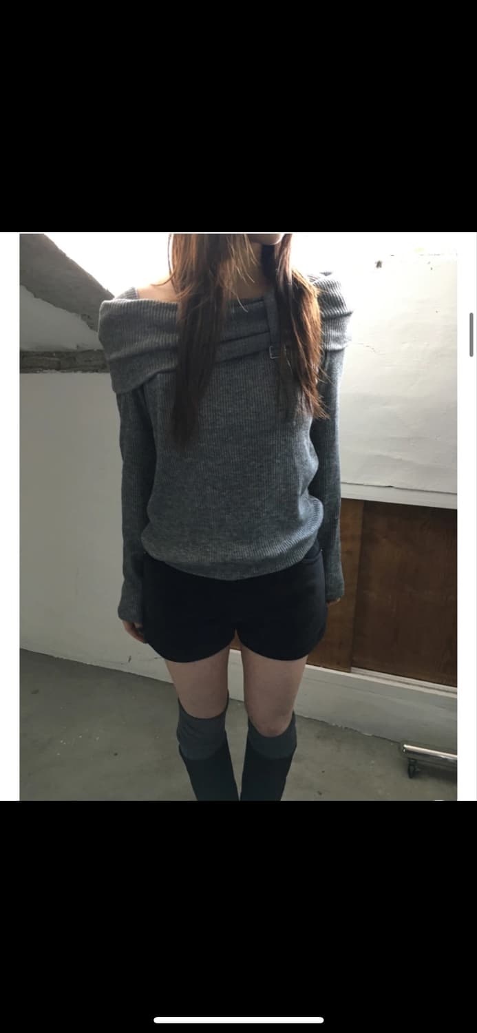 새상품 오프숄더 니트 티셔츠 상품이미지2