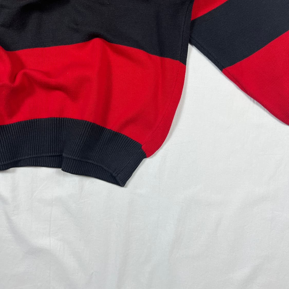 90‘s 유나이티드컬러스오브베네통 benetton 레터링 니트 상품이미지4